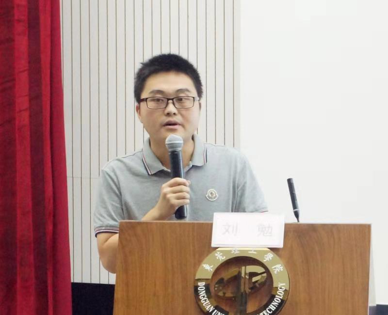 日本女优a片
联合莞馨社区举办第二期团校培训主题讲座3.jpg