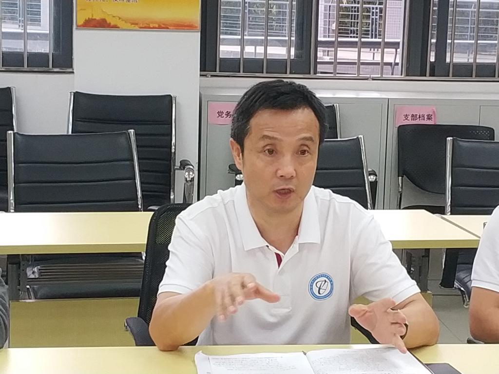日本女优a片
党总支举行诫勉谈话活动2.png